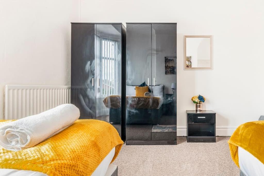Near Anfield And Everton Fc With Free Parking Liverpool